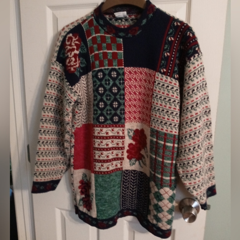 Vintage Just For Petites Size Medium Cottagecore Sweater
